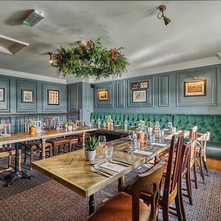 The Wellington Arms - Basingstoke-Reading Hotell Heckfield Exteriör bild