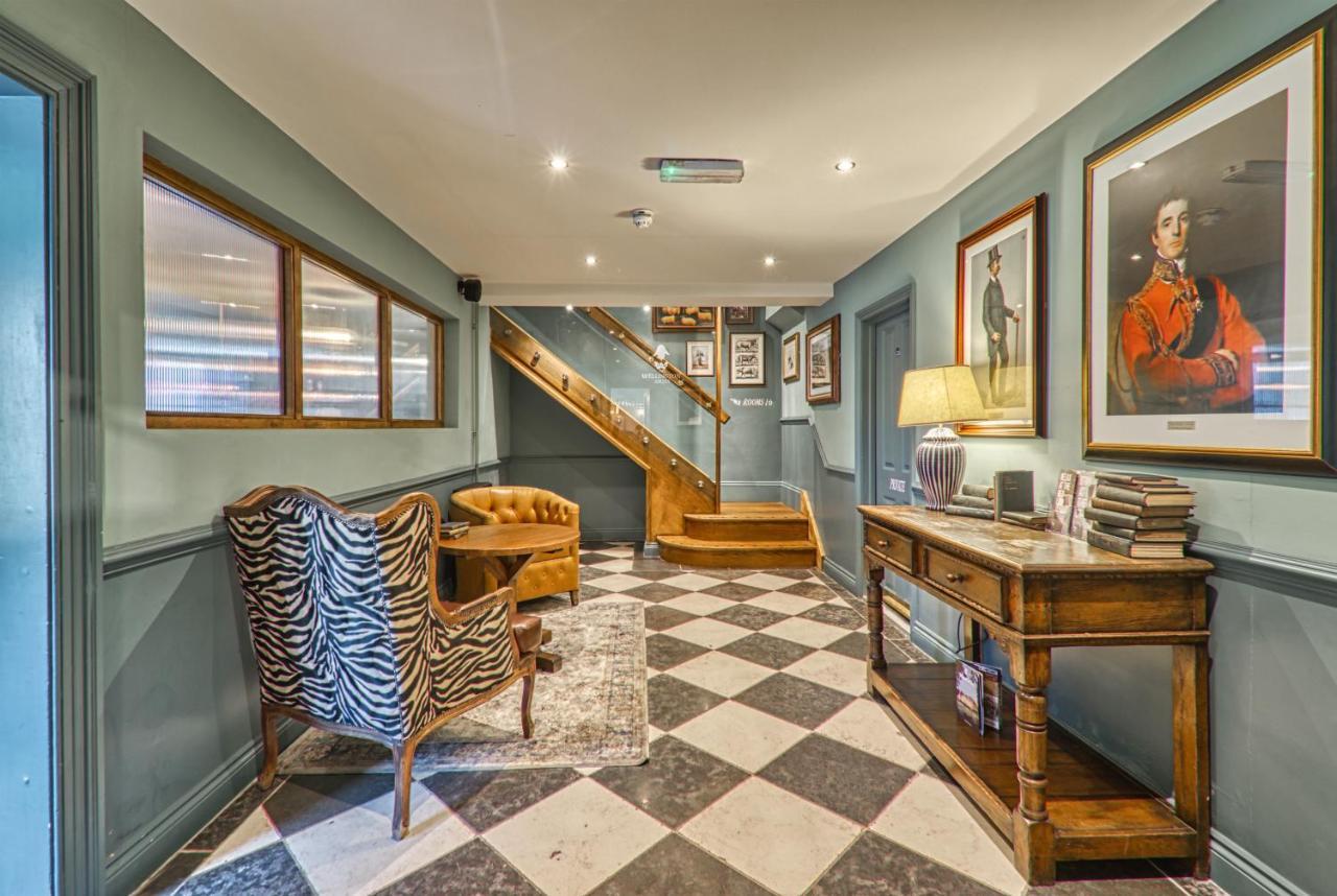 The Wellington Arms - Basingstoke-Reading Hotell Heckfield Exteriör bild