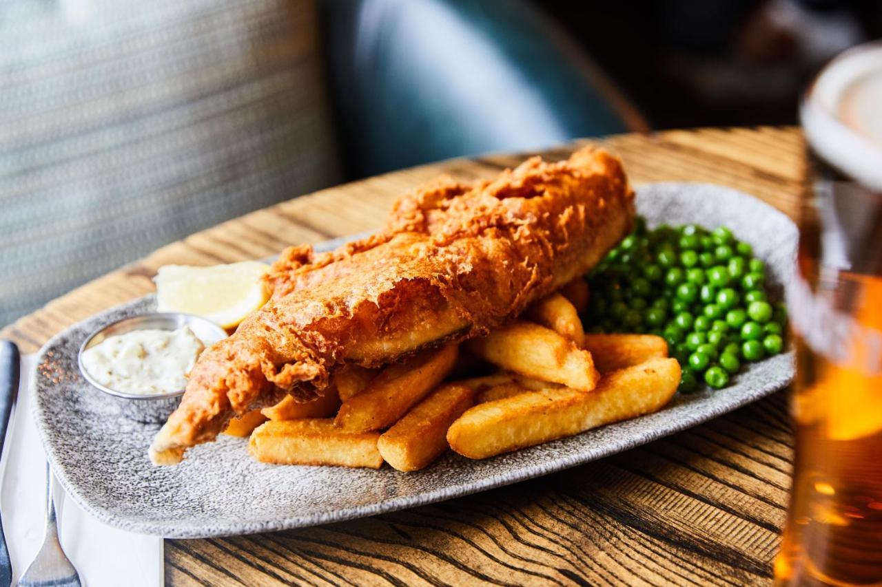 The Wellington Arms - Basingstoke-Reading Hotell Heckfield Exteriör bild