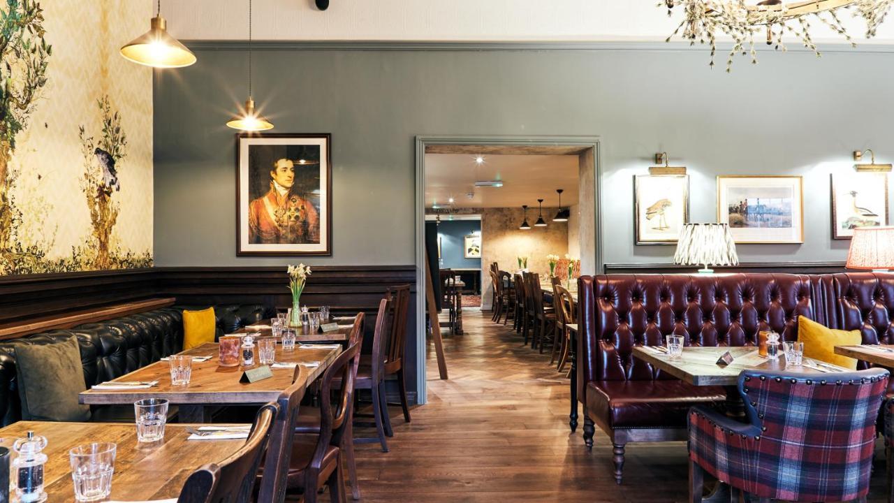 The Wellington Arms - Basingstoke-Reading Hotell Heckfield Exteriör bild